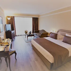 karaca-hotel.aegeanhotels.net/